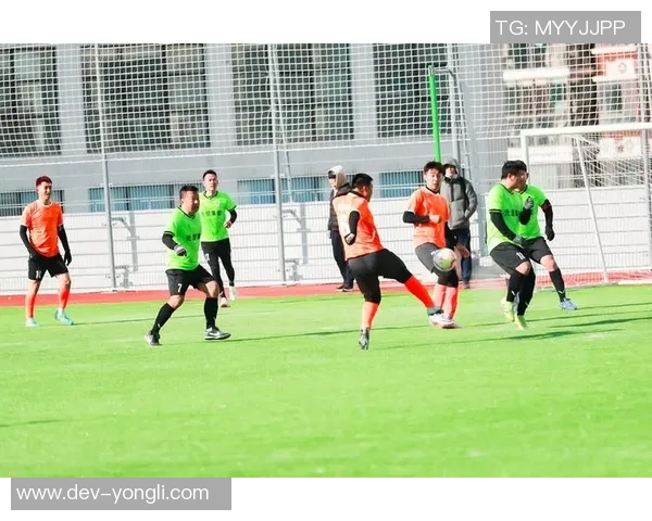 专业足球场地出租服务让您尽享激情绿茵体验适合各类赛事和活动