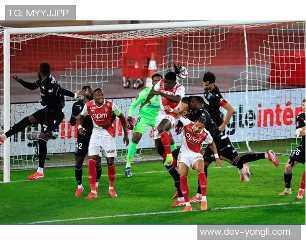 蒙彼利埃迎战马赛争夺法甲积分榜关键战役的精彩对决 蒙彼利埃迎战马赛争夺法甲积分榜关键战役的精彩对决